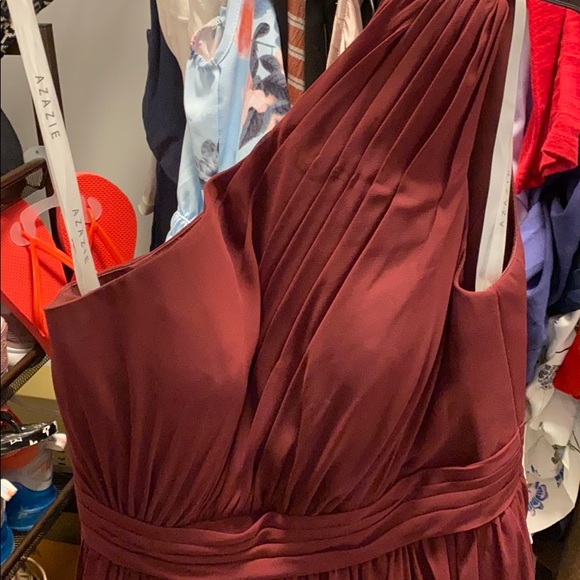 ISO Azazie Mathilda Bridesmaid Dress in Cabernet - Picture 7 of 8